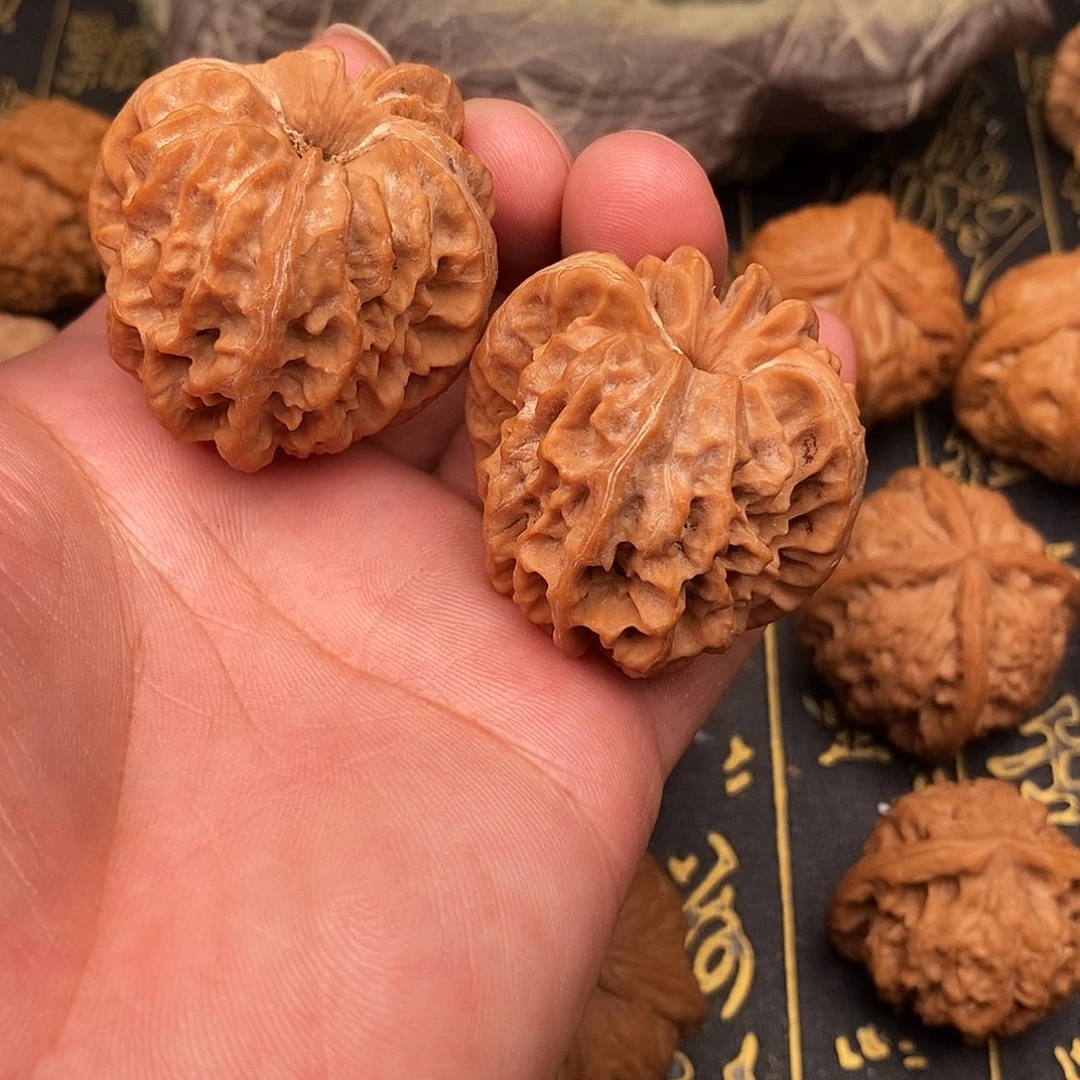 把件文玩核桃曹大龙