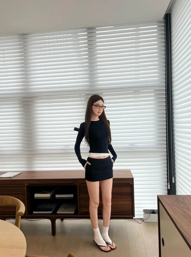 韩系辣妹套装女2025秋季撞色拼接修身长袖上衣高腰显瘦包臀短裙