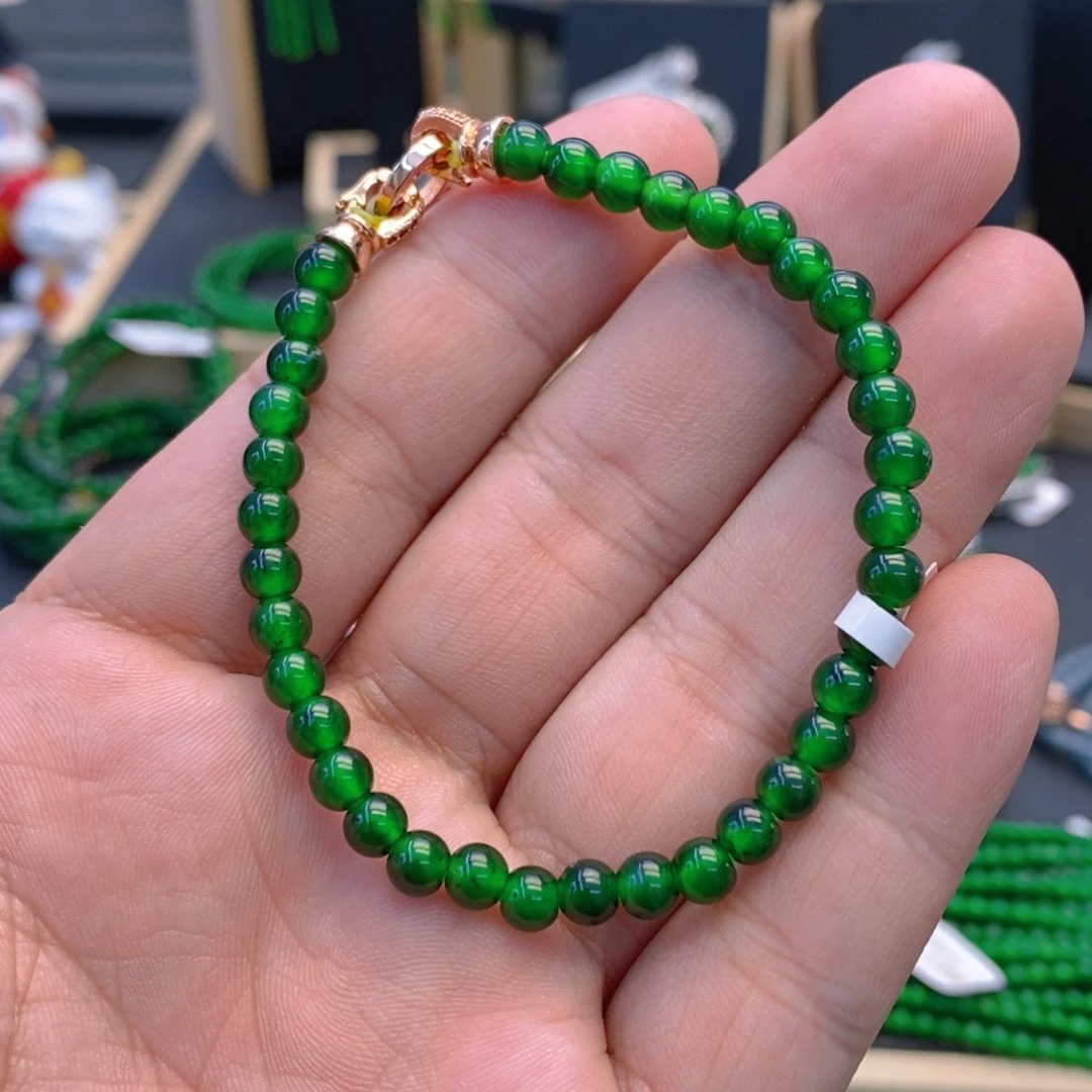 翡翠颈饰未镶嵌卡5