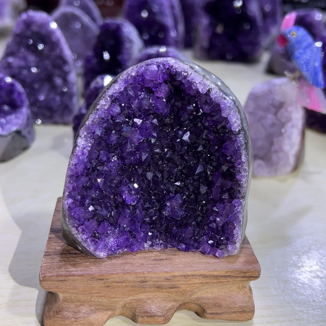水晶未镶嵌珠宝半成品6