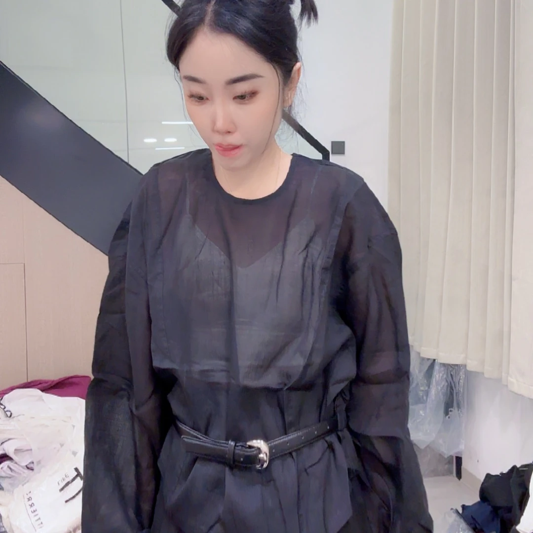 亚麻上衣6446467667676