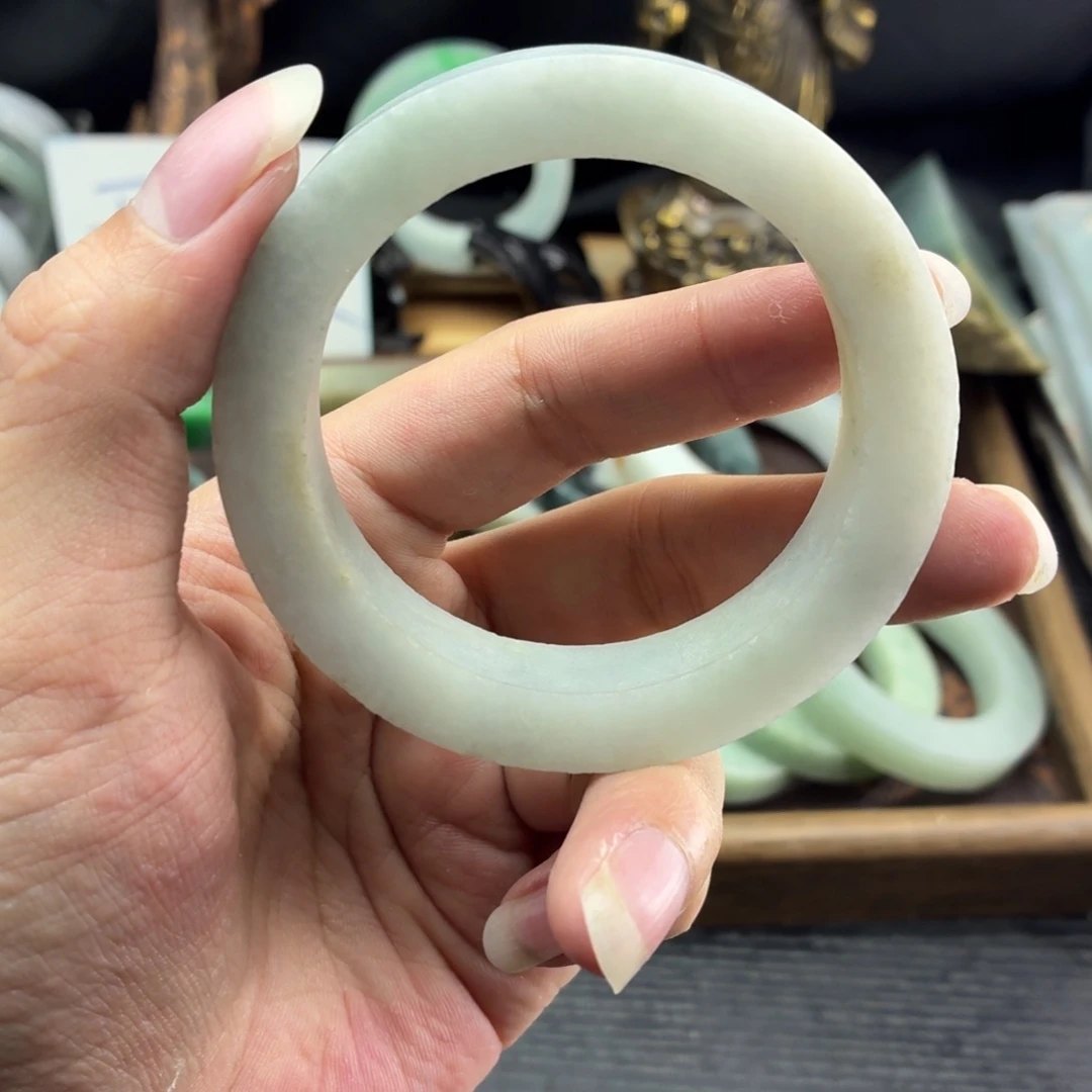 定制翡翠未镶嵌缅甸翡翠A货手镯毛胚定制