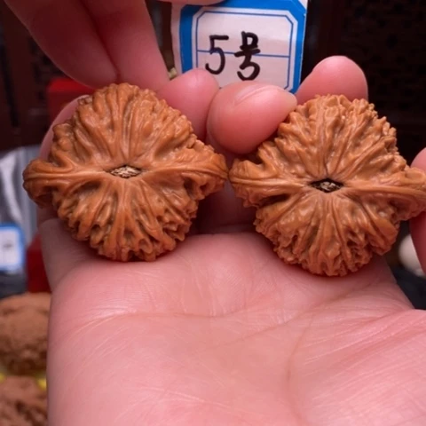 文玩核桃吊坠南疆43