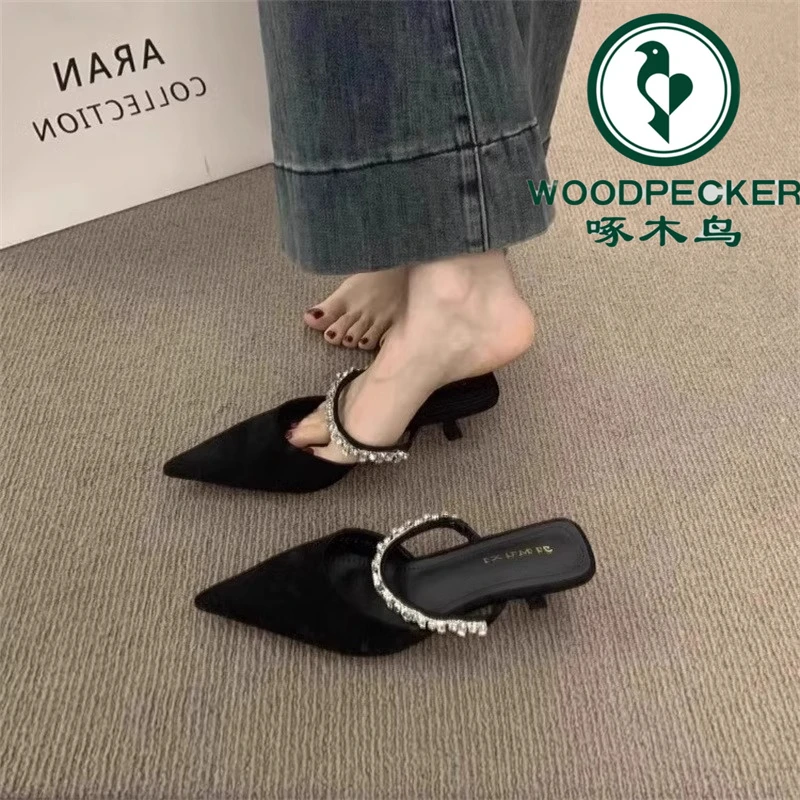 啄木鸟法式水钻一字带包头半拖女外穿2025夏季新款尖头高跟穆勒鞋