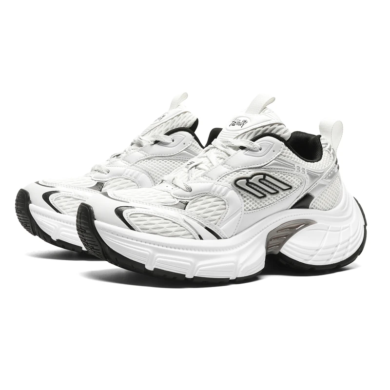 2025秋季爆款隐形内增高男鞋潮鞋时尚休闲小白跑鞋透气厚底老爹鞋