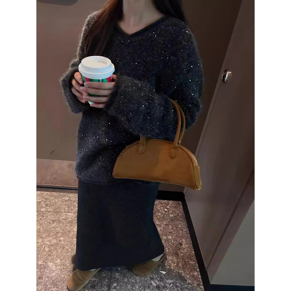 时尚重工亮片毛毛软糯V领针织毛衣早春新款加厚保暖宽松显瘦上衣