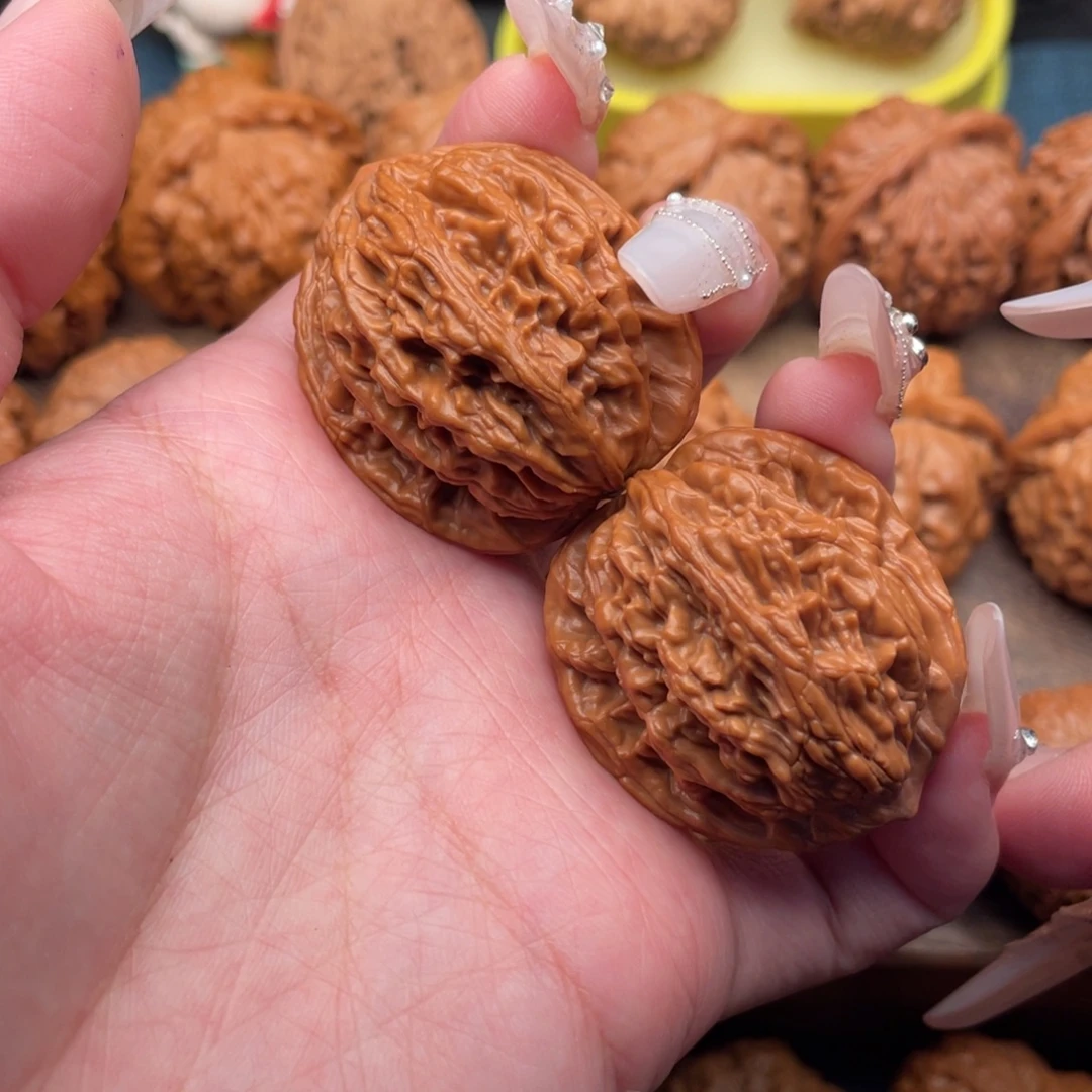 把件文玩核桃全品满肉鸭蛋桩虎头36