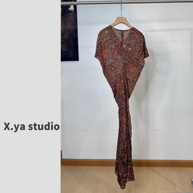 南油小雅蝙蝠袖红花色设计师时尚碎花优雅复古风格连衣裙女士印花