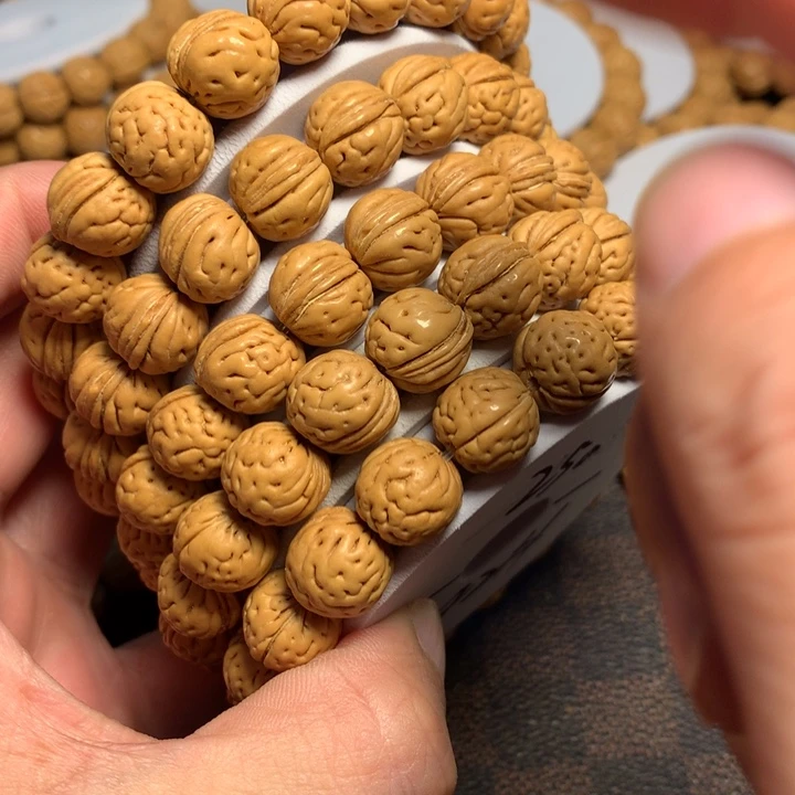 晋***9手串桃核42号健健康康