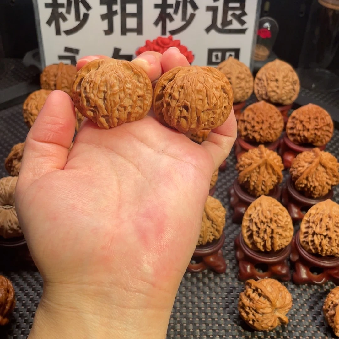 文玩核桃吊坠全品山地正磨41尺（08）