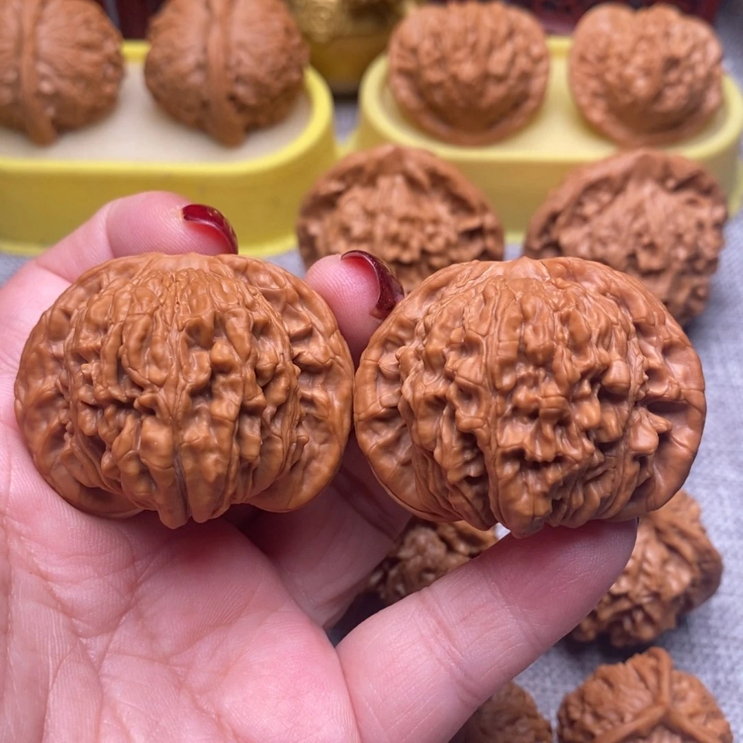 文玩核桃把件毕业四座楼46尺全品