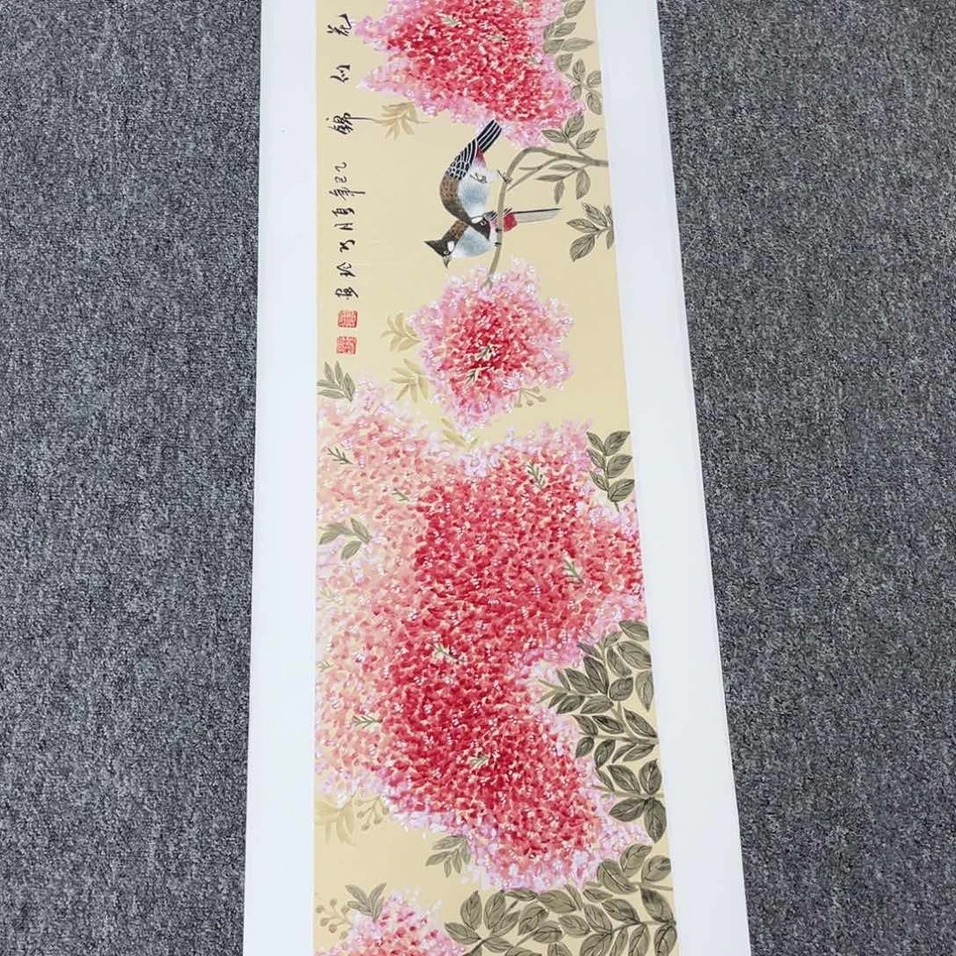 国画卖字画的小男孩