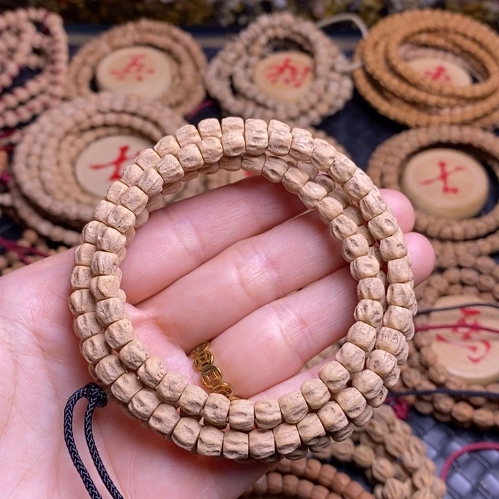 柏香籽/百香籽吊坠