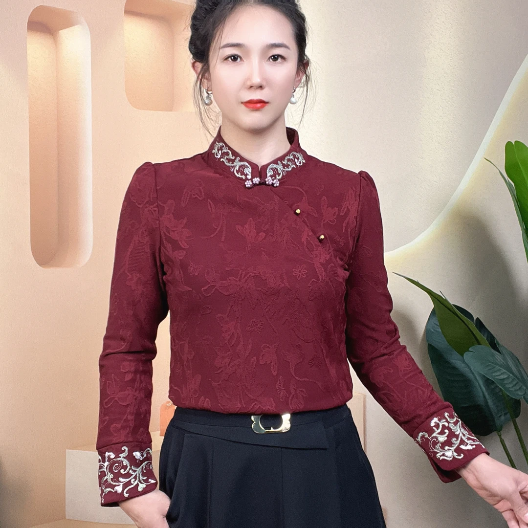 重工刺绣秋冬季新款衬衫女新中式复古盘扣绣花小衫时尚洋气打底衫