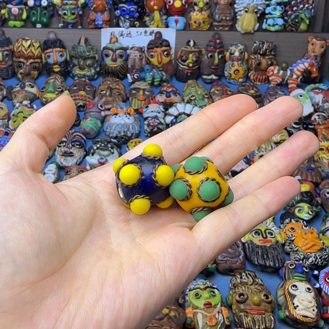 琉璃非金属蜻蜓眼一个