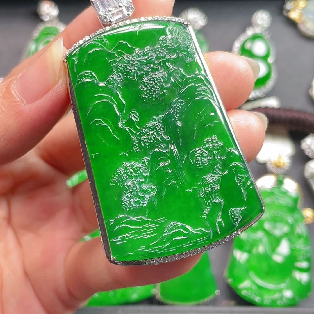 吊坠(不含链)未镶嵌翡翠