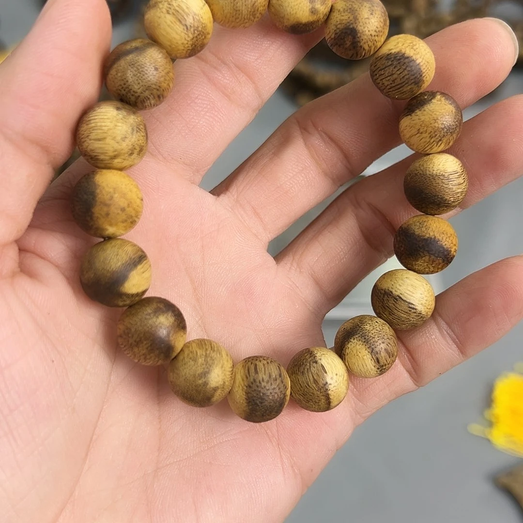 沉香沉香香囊海南虎斑棋1.2圆珠单圈福利款，多样性发一