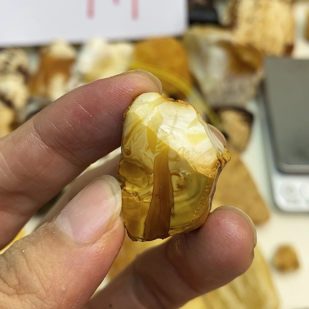 定制蜜蜡未镶嵌乐*原石