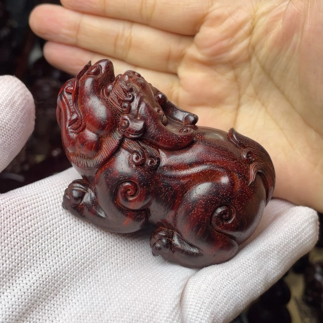 檀香紫檀（小叶紫檀）花**邵