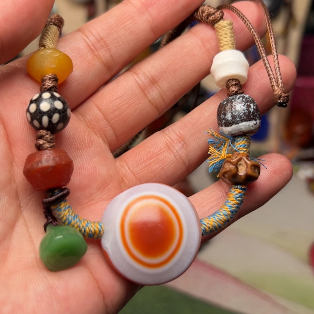 玛瑙/玉髓颈饰未镶嵌