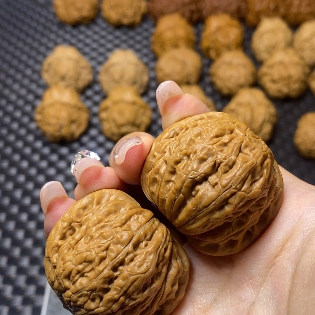 文玩核桃吊坠铁锤40