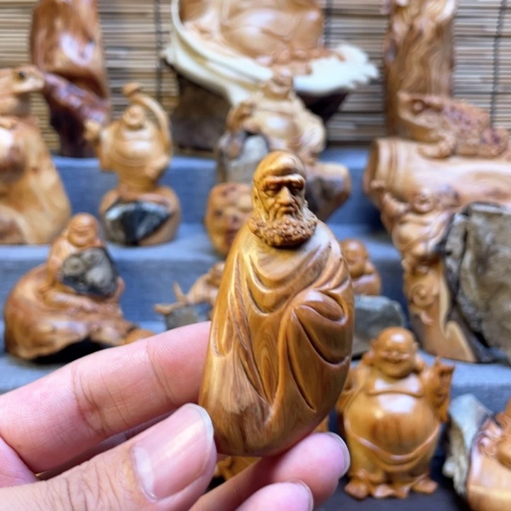 柏木（崖柏）崖柏根雕