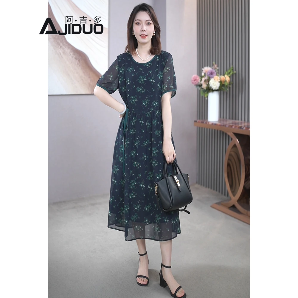 显气质时尚连衣裙女2025夏季新款胖mm大码通勤绝美显瘦短袖裙子