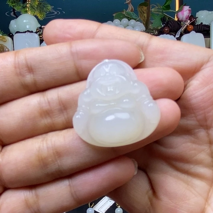 和田玉未镶嵌颈饰?**样