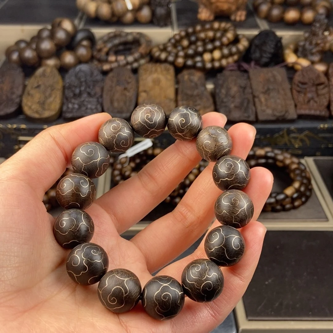 沉香手串景*越南芽庄白棋楠