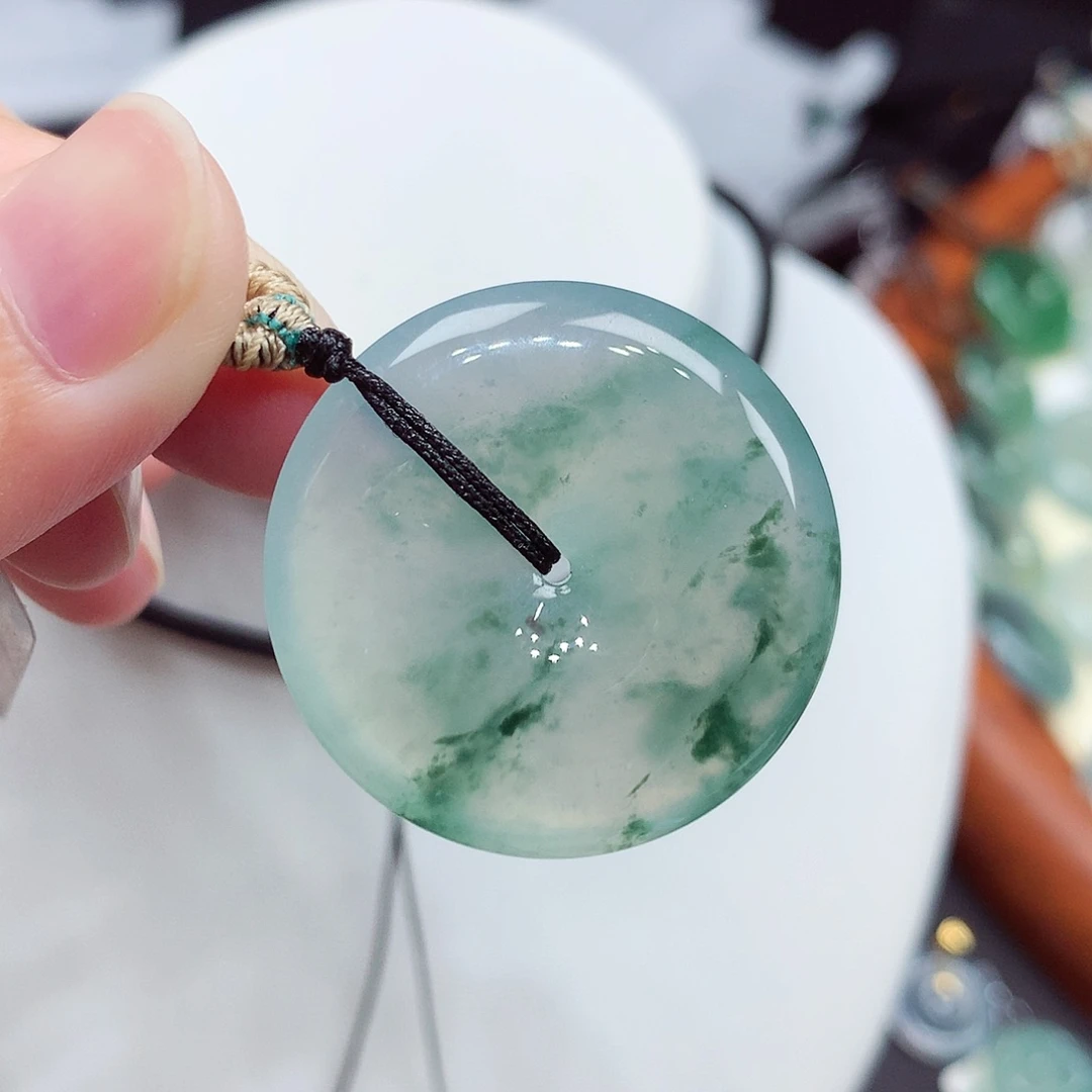 翡翠未镶嵌颈饰编号28，31.1/6