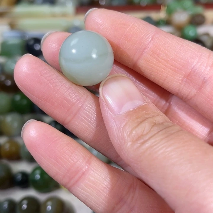 和田玉（糖玉）未镶嵌珠宝半成品18