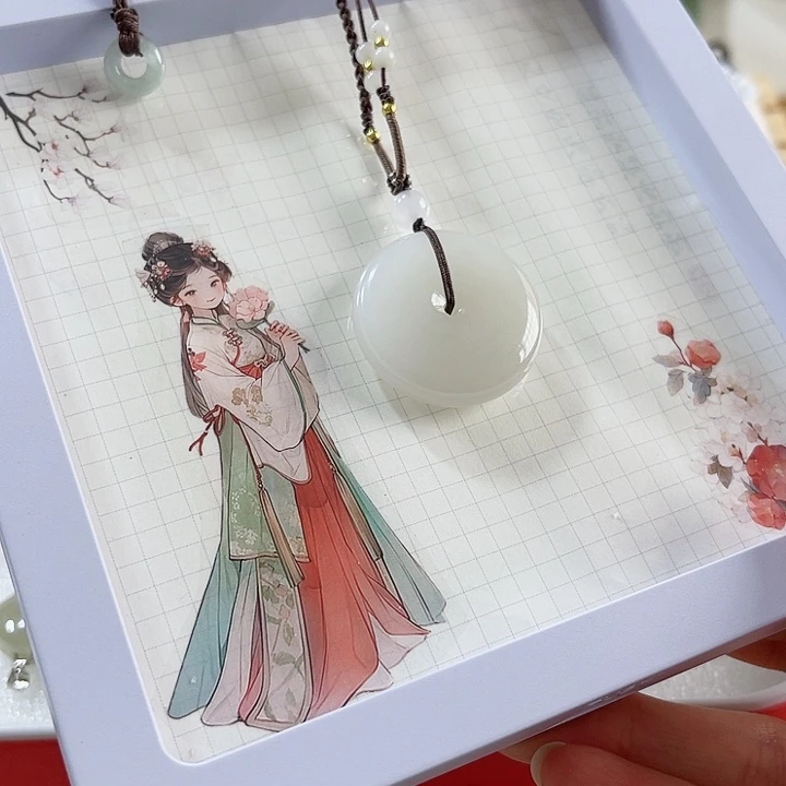 周***式颈饰未镶嵌和田玉