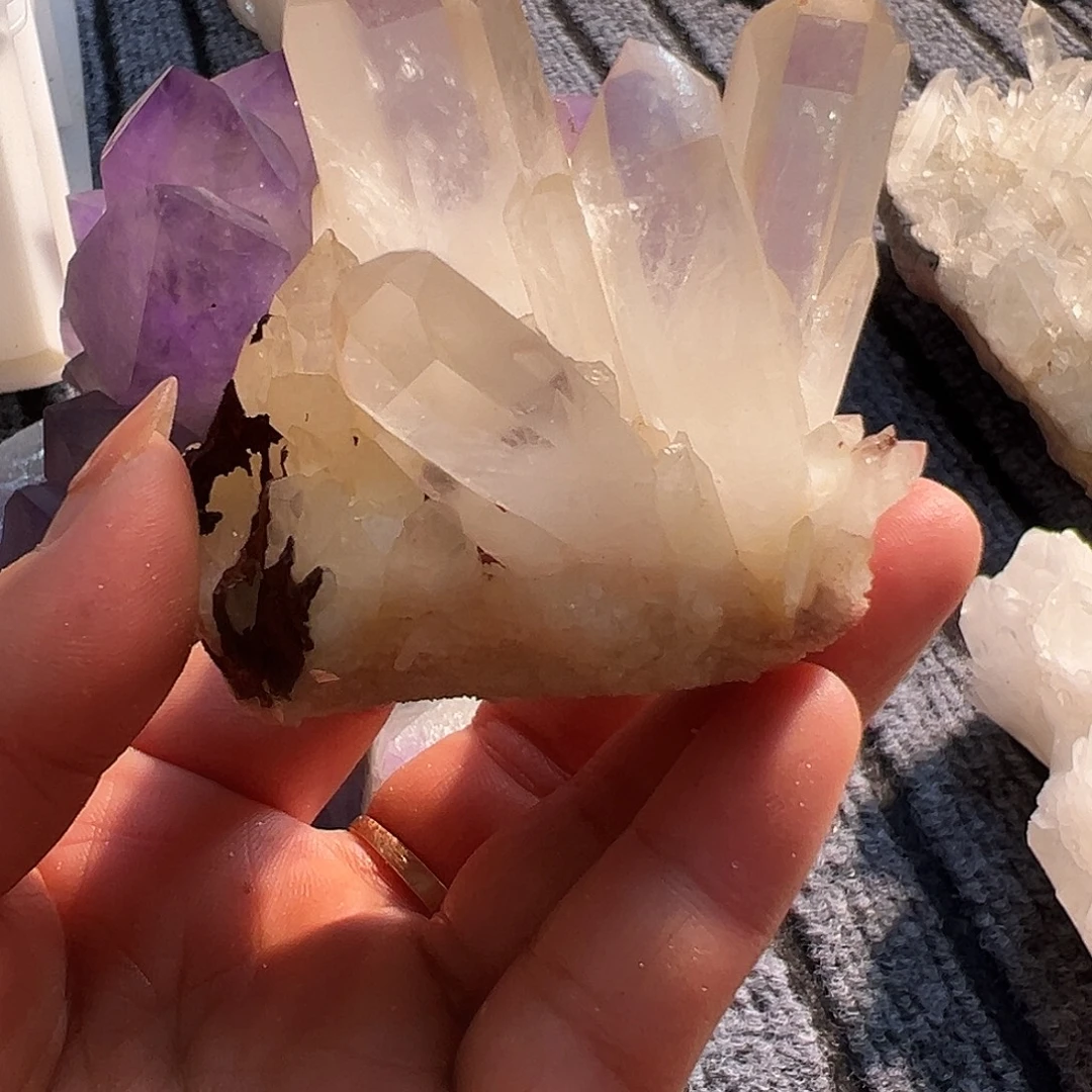 水晶未镶嵌珠宝半成品