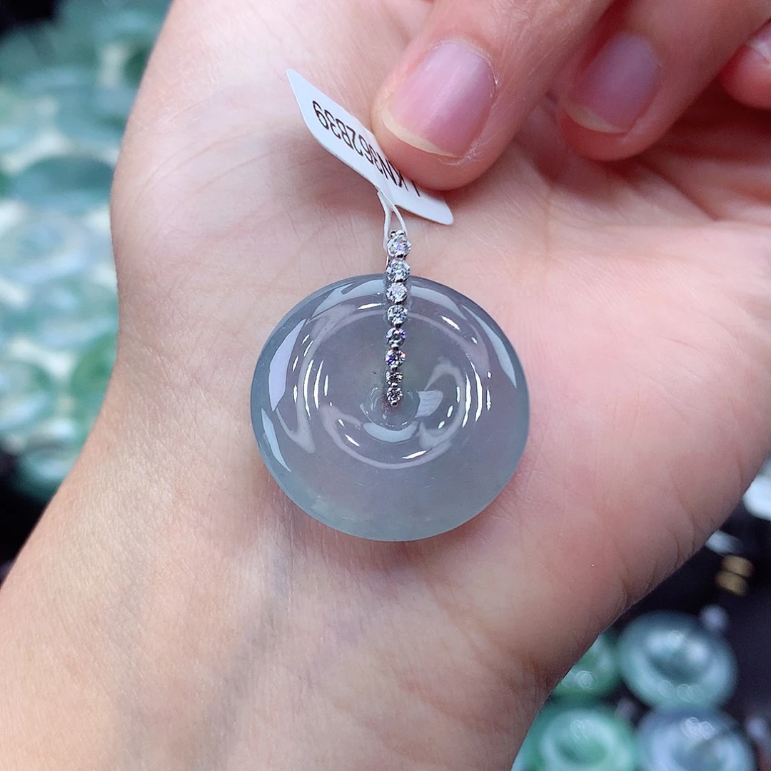 颈饰18K金镶嵌翡翠编号13-尺寸22/5.3