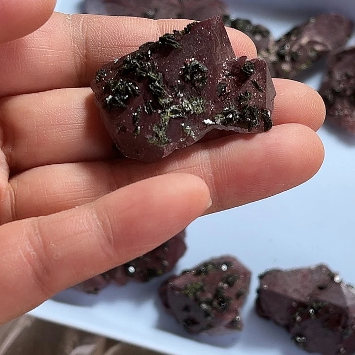 水晶珠宝半成品未镶嵌止*