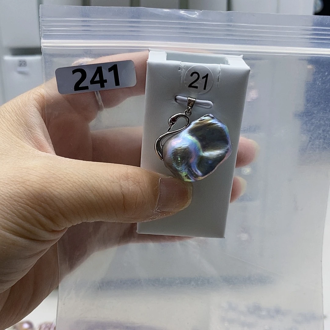 颈饰合金淡水珍珠
