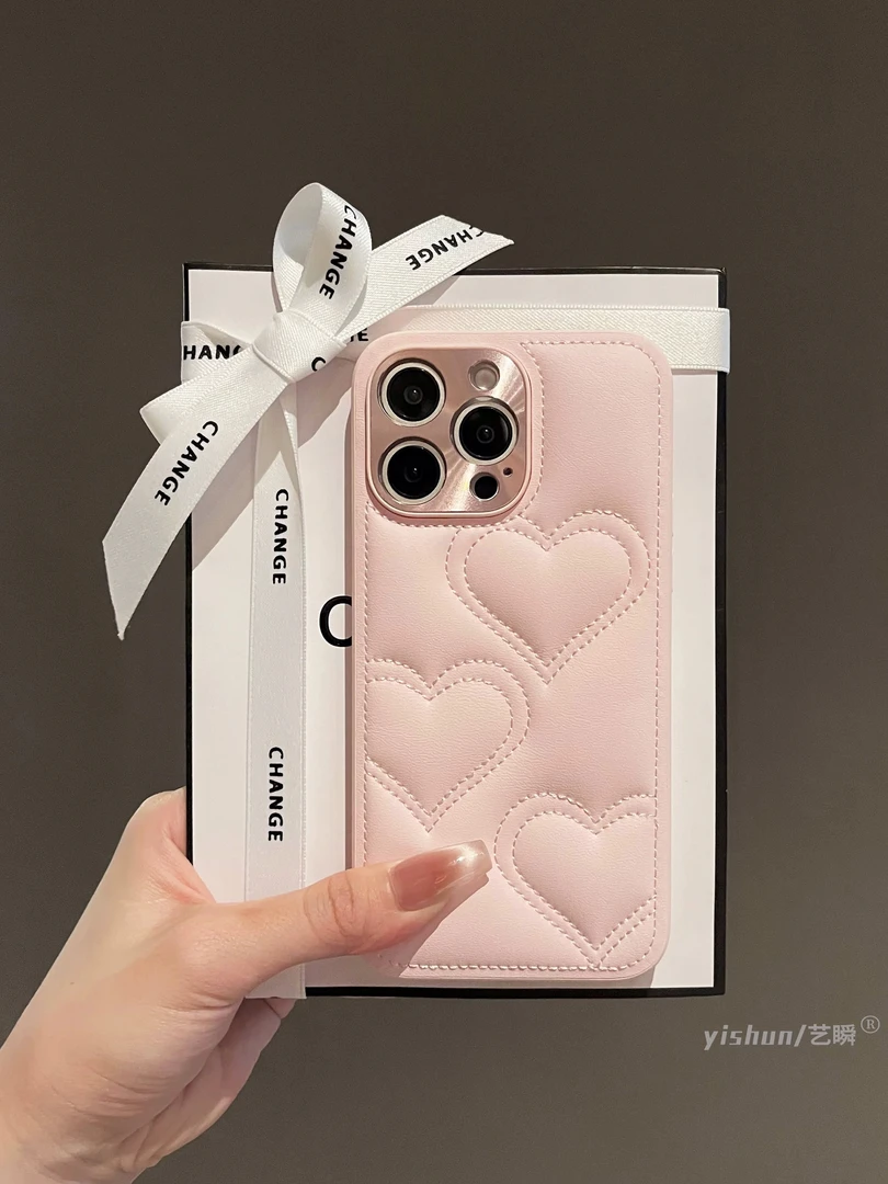 适用苹果16ProMax手机壳iPhone15pro高级感ins小香风印压爱心16