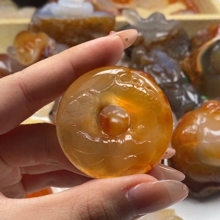 玛瑙/玉髓未镶嵌颈饰