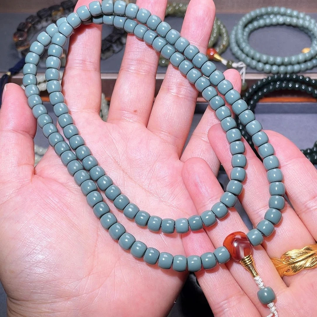 和田玉未镶嵌挂件巨**宝