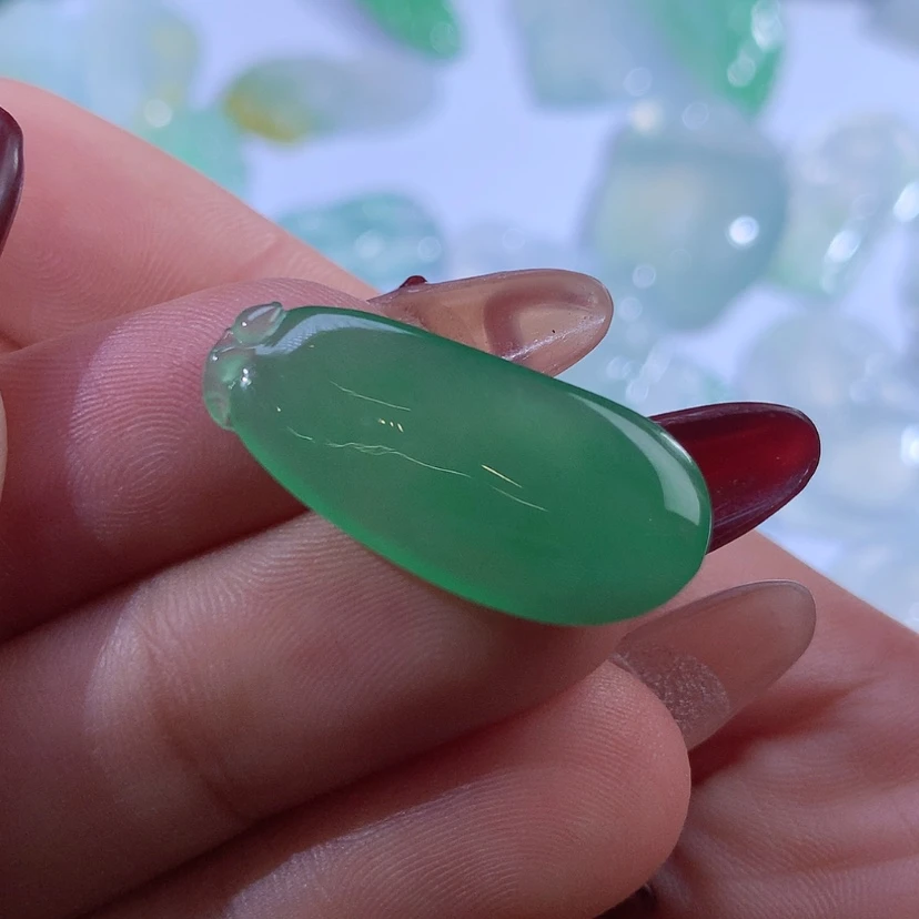 【闪购商品】翡翠颈饰未镶嵌缅甸