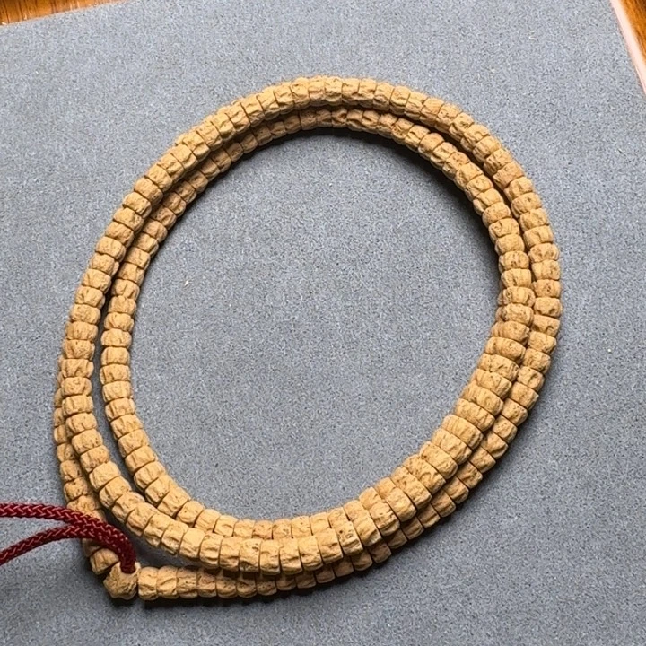 柏香籽/百香籽吊坠热振药片