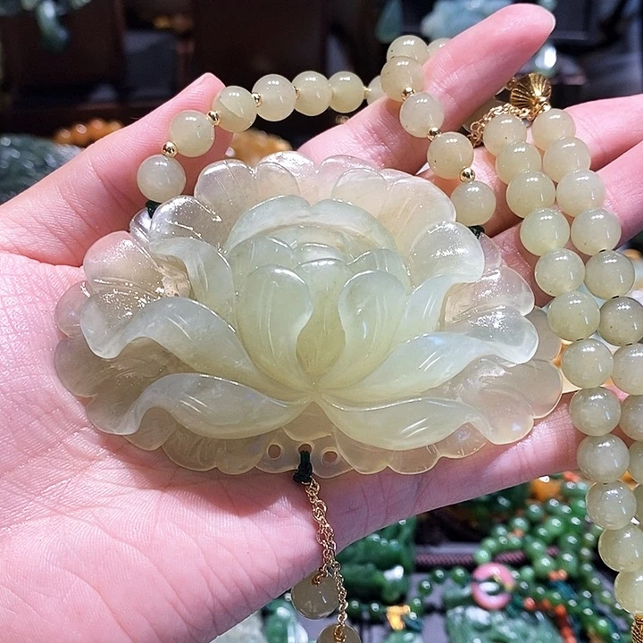 岫玉未镶嵌毛衣链