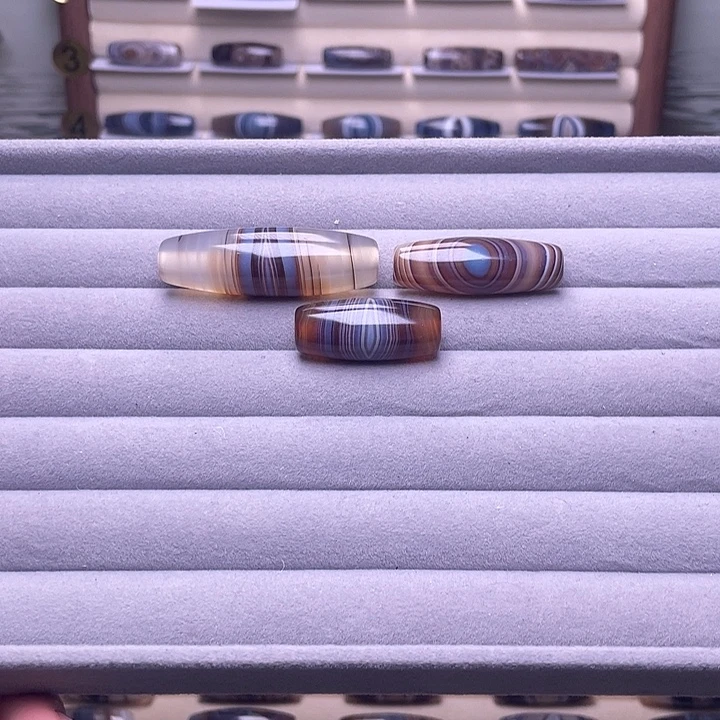 1***赞玛瑙/玉髓未镶嵌颈饰