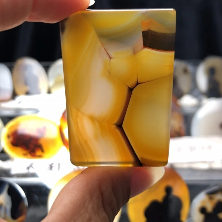 合金玛瑙/玉髓珠宝奇石89