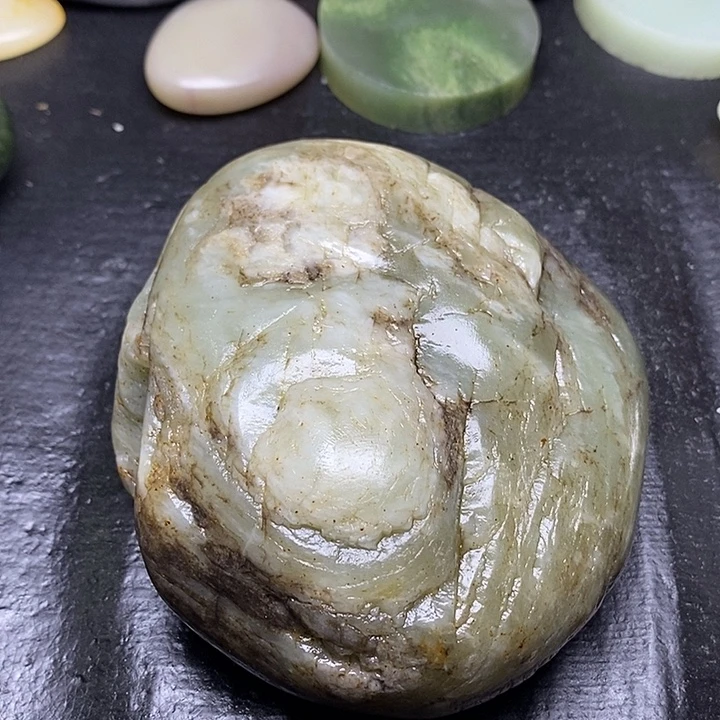 和田玉未镶嵌摆件