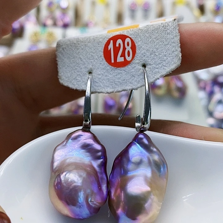 银S925镶嵌耳饰淡水珍珠