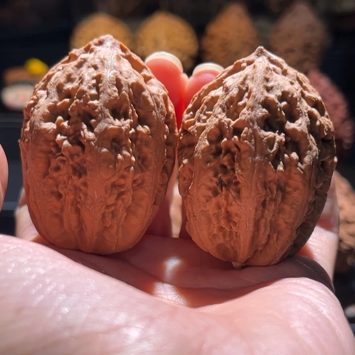 吊坠文玩核桃攀龙柱58