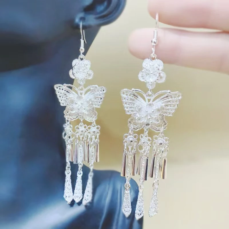 合金耳饰 新款时尚气质流苏耳环女民族风百搭长款轻奢复古耳环