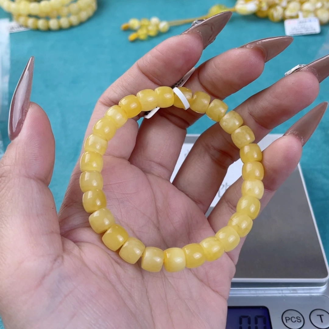 蜜蜡裸石未镶嵌蜜蜡49