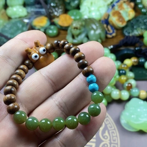 未镶嵌手镯和田玉（糖玉）